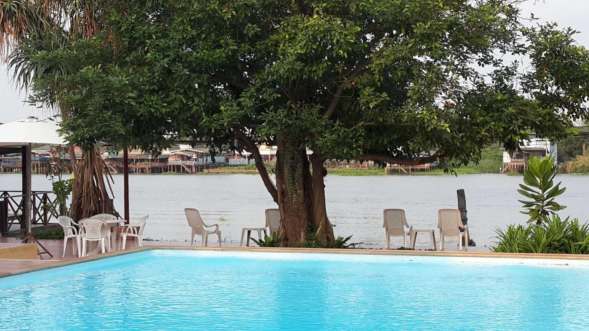 פאתום טאני Ingnatee Resort מראה חיצוני תמונה