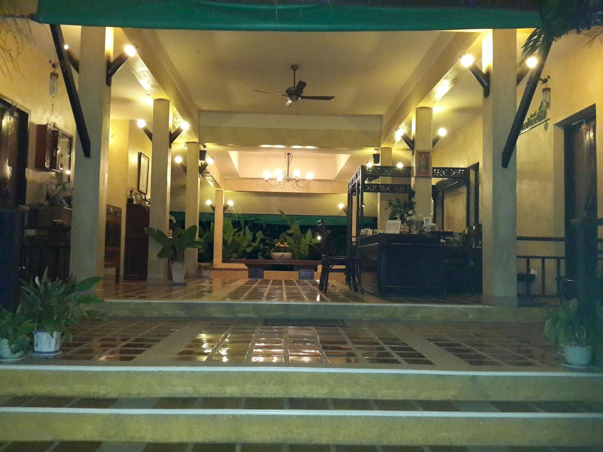 פאתום טאני Ingnatee Resort מראה חיצוני תמונה