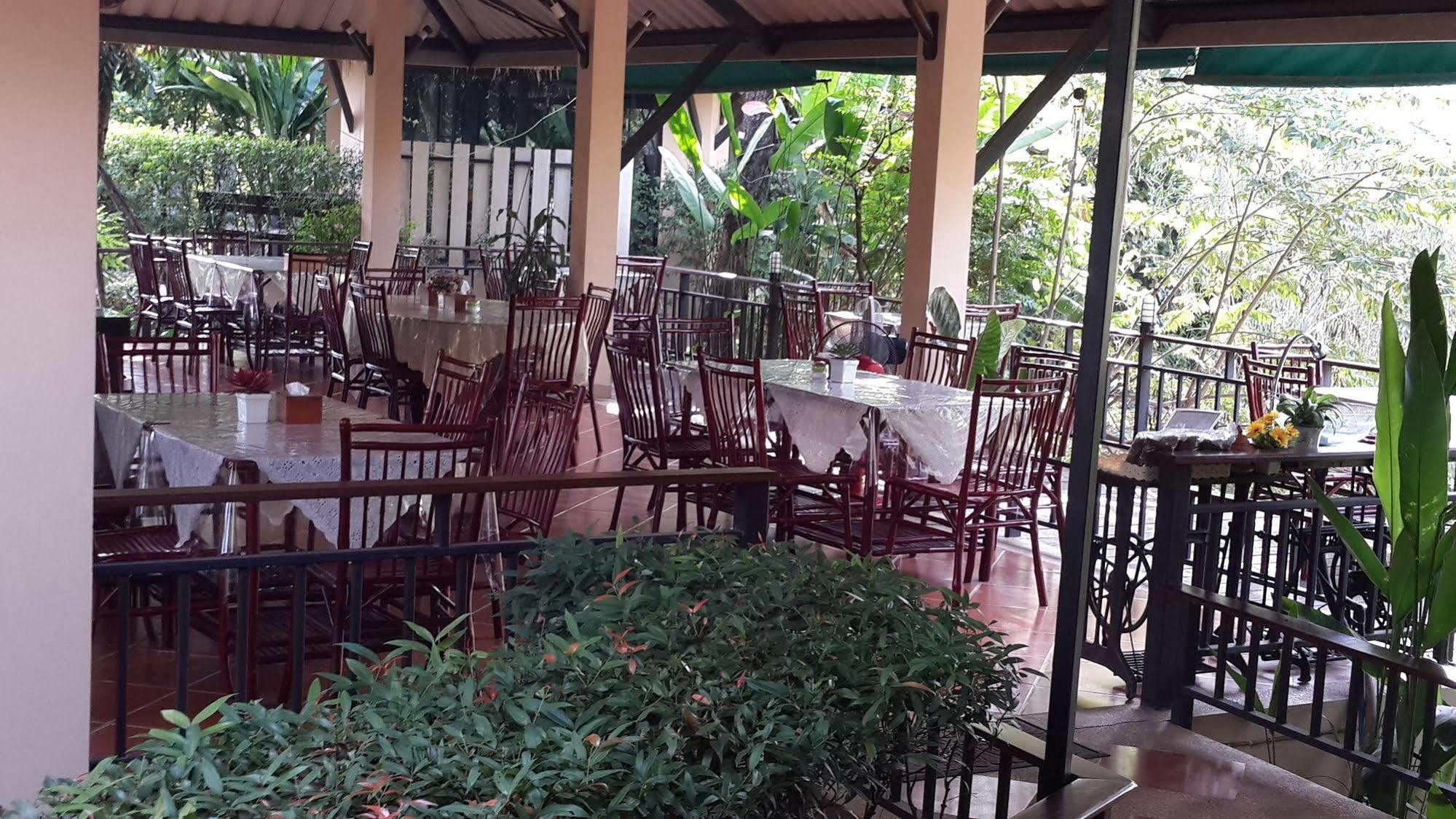 פאתום טאני Ingnatee Resort מראה חיצוני תמונה